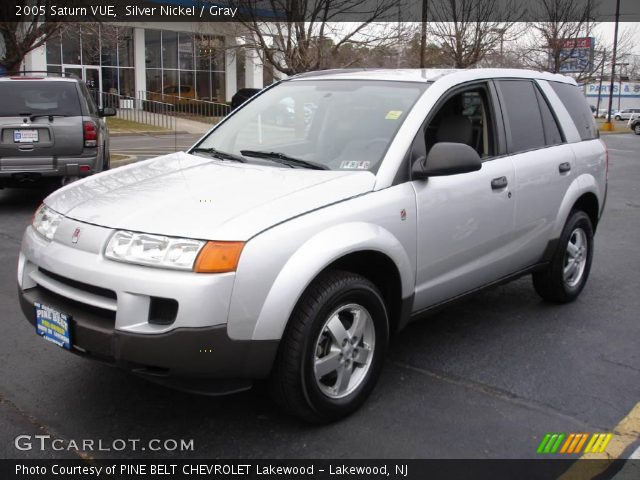 2005 Saturn VUE  in Silver Nickel