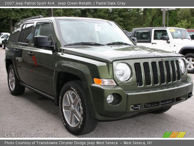 2007 Jeep Patriot Sport 4x4 in Jeep Green Metallic