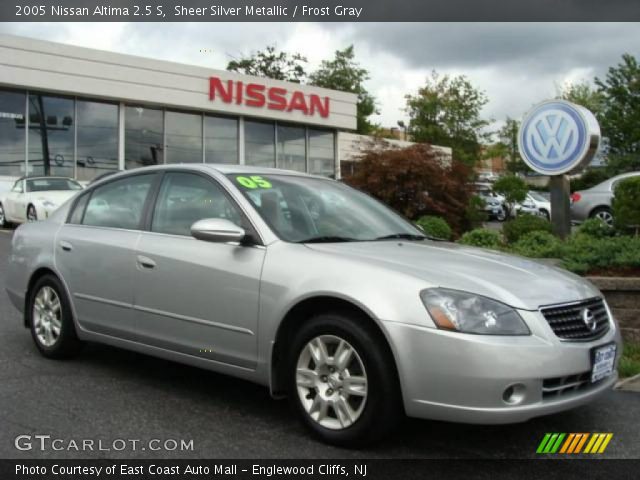 2005 Nissan altima s silver #2