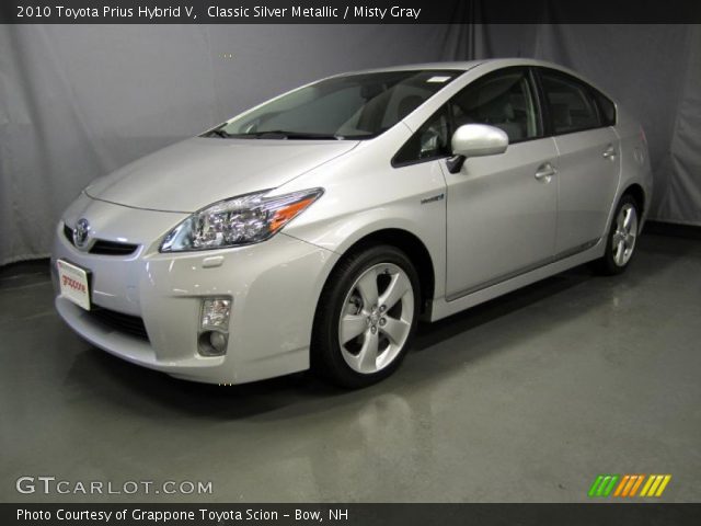 2010 Toyota Prius Hybrid V in Classic Silver Metallic