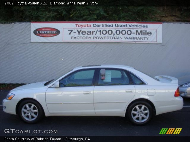 2002 Toyota Avalon XLS in Diamond White Pearl