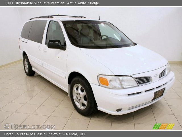 2001 Oldsmobile Silhouette Premier in Arctic White