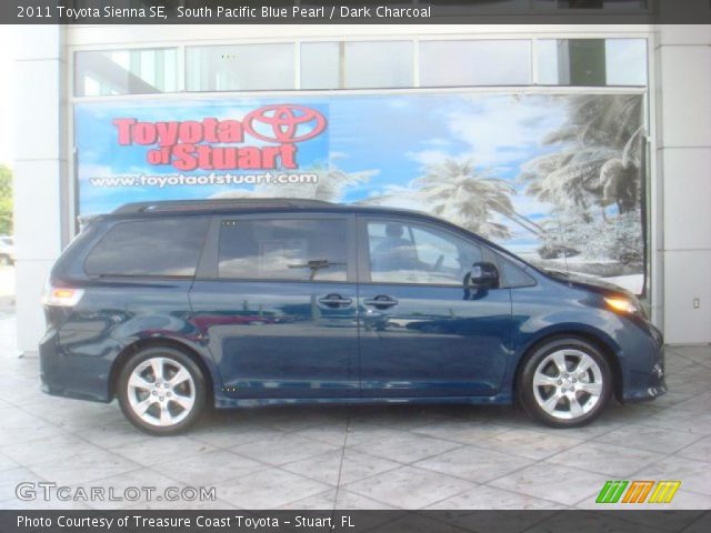 2011 Toyota Sienna SE in South Pacific Blue Pearl