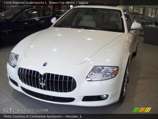 2009 Maserati Quattroporte S in Bianco Fuji (White)