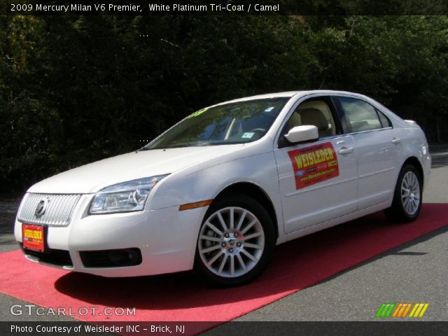 2009 Mercury Milan V6 Premier in White Platinum Tri-Coat