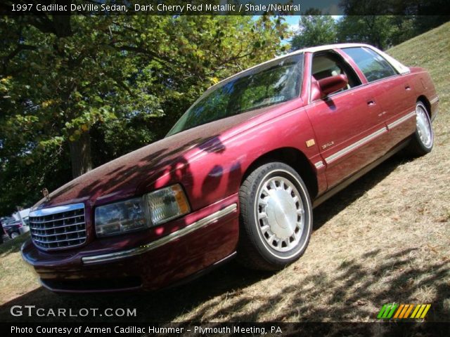 1997 Cadillac DeVille Sedan in Dark Cherry Red Metallic