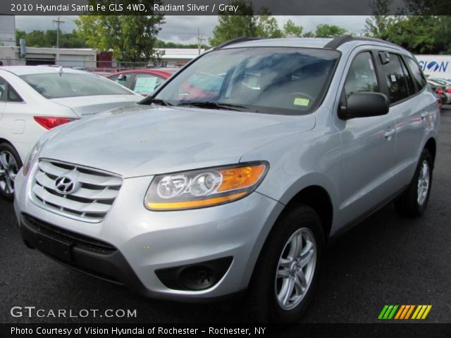 2010 Hyundai Santa Fe GLS 4WD in Radiant Silver