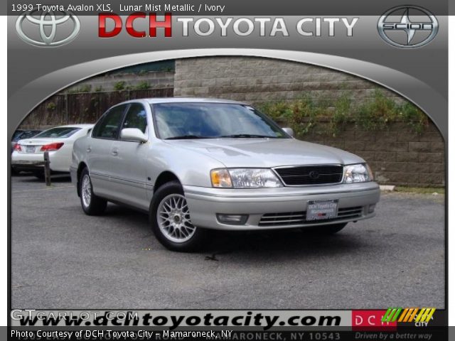 1999 Toyota Avalon XLS in Lunar Mist Metallic