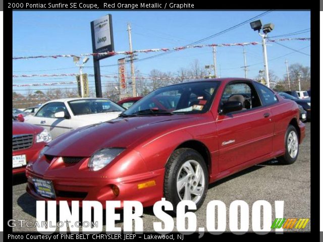 2000 Pontiac Sunfire SE Coupe in Red Orange Metallic