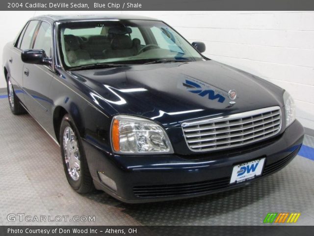 2004 Cadillac DeVille Sedan in Blue Chip