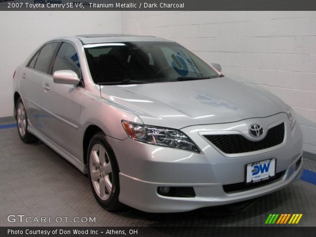 2007 Toyota Camry SE V6 in Titanium Metallic