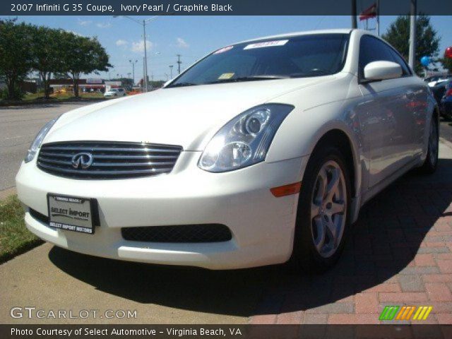 2007 Infiniti G 35 Coupe in Ivory Pearl