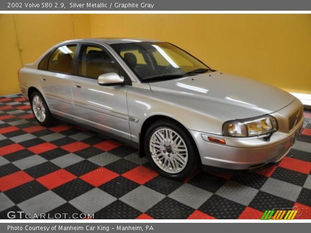2002 Volvo S80 2.9 in Silver Metallic