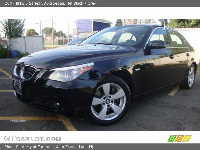 2007 BMW 5 Series 530xi Sedan in Jet Black