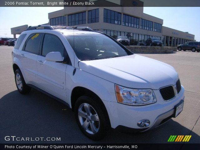 2006 Pontiac Torrent  in Bright White