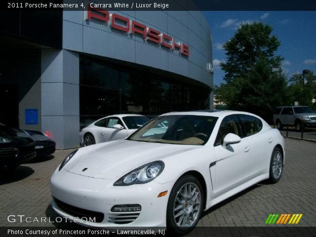 2011 Porsche Panamera 4 in Carrara White