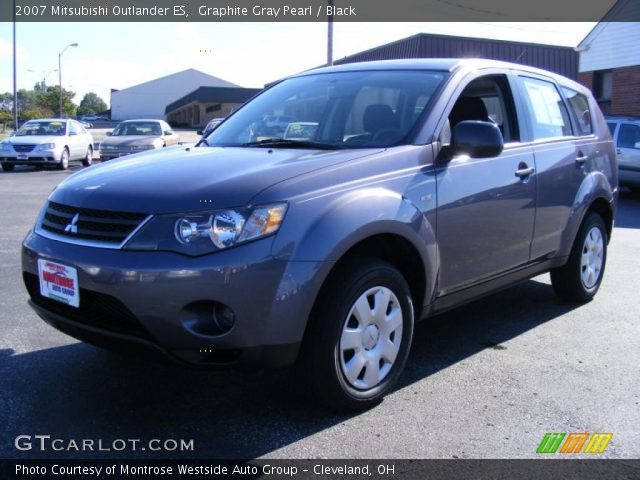 2007 Mitsubishi Outlander ES in Graphite Gray Pearl