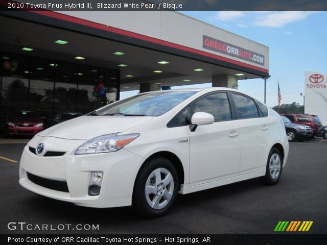 2010 Toyota Prius Hybrid III in Blizzard White Pearl