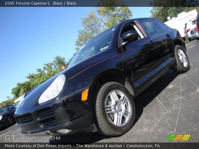 2005 Porsche Cayenne S in Black