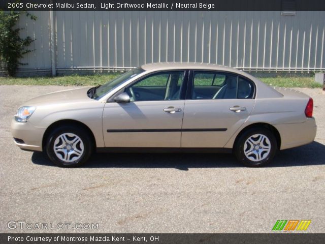 2005 Chevrolet Malibu Sedan in Light Driftwood Metallic