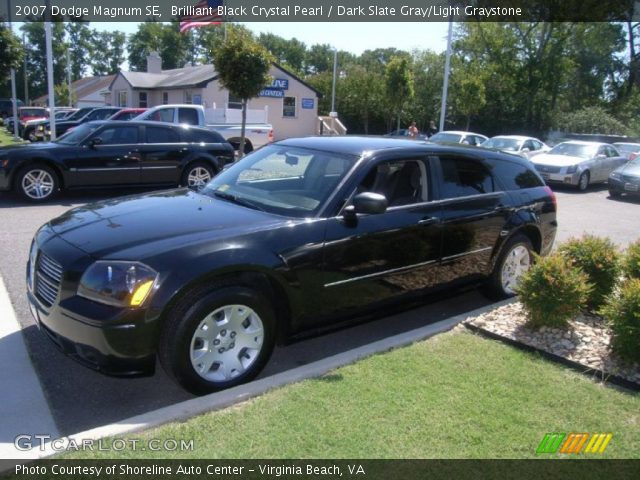 2007 Dodge Magnum SE in Brilliant Black Crystal Pearl
