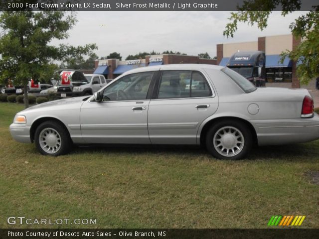 2000 Ford Crown Victoria LX Sedan in Silver Frost Metallic
