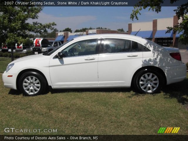 2007 Chrysler Sebring Sedan in Stone White