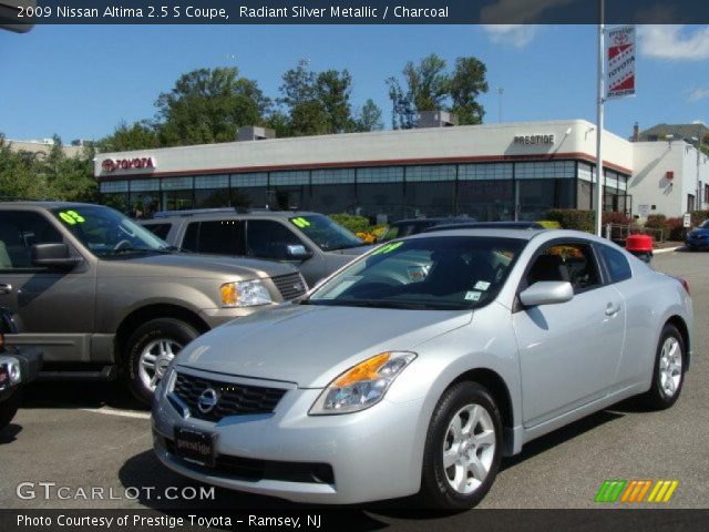 2009 Nissan Altima 2.5 S Coupe in Radiant Silver Metallic