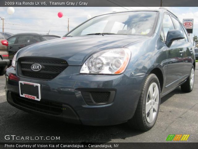 2009 Kia Rondo LX V6 in Titanium Gray