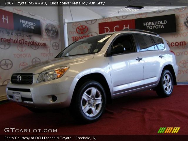 2007 Toyota RAV4 4WD in Classic Silver Metallic