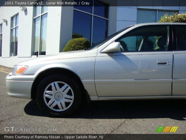 2001 Toyota Camry LE in Lunar Mist Metallic