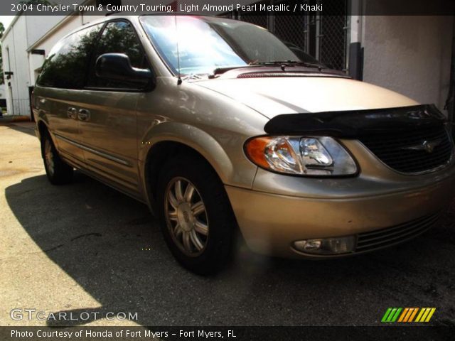 2004 Chrysler Town & Country Touring in Light Almond Pearl Metallic