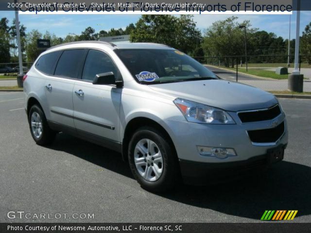 2009 Chevrolet Traverse LS in Silver Ice Metallic