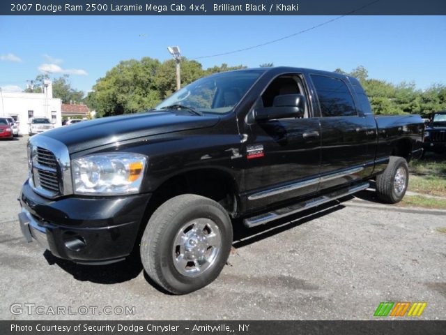 2007 Dodge Ram 2500 Laramie Mega Cab 4x4 in Brilliant Black