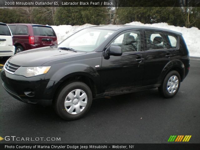2008 Mitsubishi Outlander ES in Labrador Black Pearl