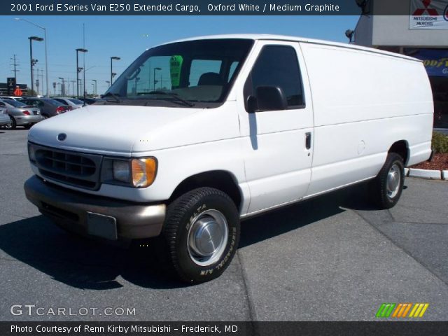 2001 Ford E Series Van E250 Extended Cargo in Oxford White