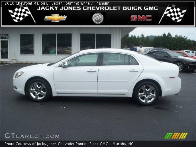 2010 Chevrolet Malibu LT Sedan in Summit White