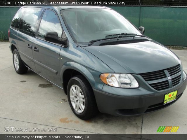 2005 Dodge Caravan SE in Magnesium Green Pearl