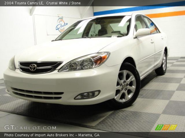 2004 Toyota Camry LE in Crystal White