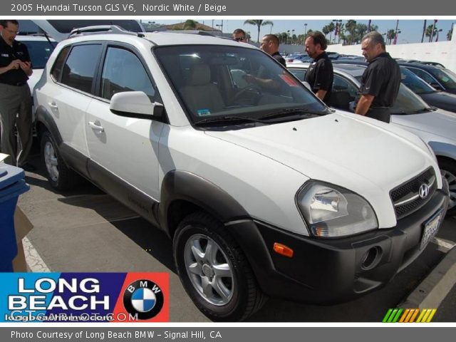 2005 Hyundai Tucson GLS V6 in Nordic White