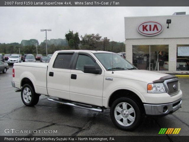 2007 Ford F150 Lariat SuperCrew 4x4 in White Sand Tri-Coat