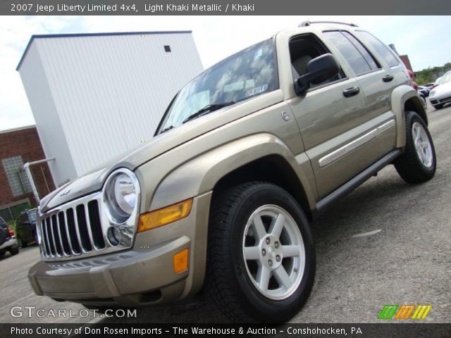 2007 Jeep Liberty Limited 4x4 in Light Khaki Metallic