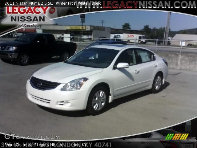 2011 Nissan Altima 2.5 SL in Winter Frost White. Click to see large ...