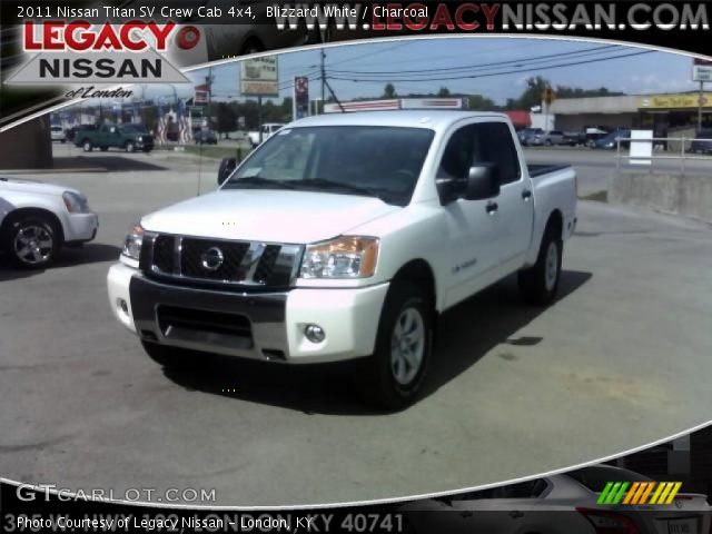 2011 Nissan Titan SV Crew Cab 4x4 in Blizzard White