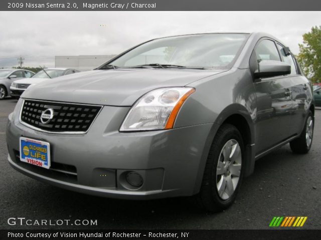 2009 Nissan Sentra 2.0 in Magnetic Gray