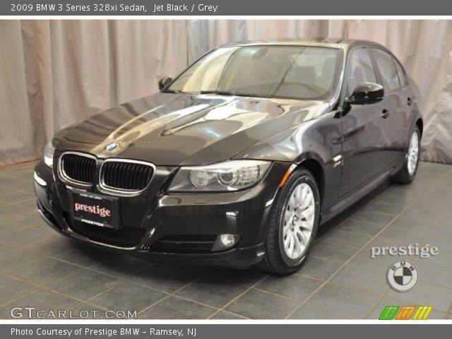2009 BMW 3 Series 328xi Sedan in Jet Black
