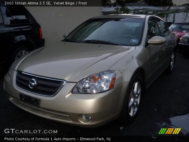 2003 Nissan Altima 3.5 SE in Velvet Beige