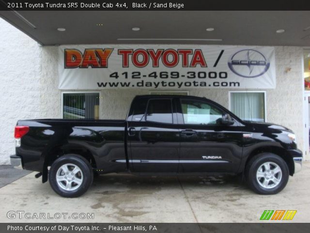 2011 Toyota Tundra SR5 Double Cab 4x4 in Black