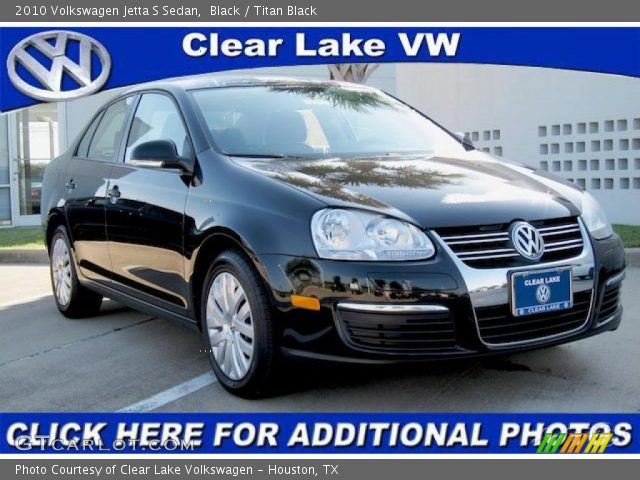 2010 Volkswagen Jetta S Sedan in Black