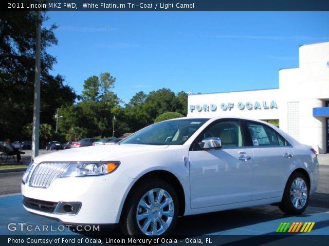 2011 Lincoln MKZ FWD in White Platinum Tri-Coat